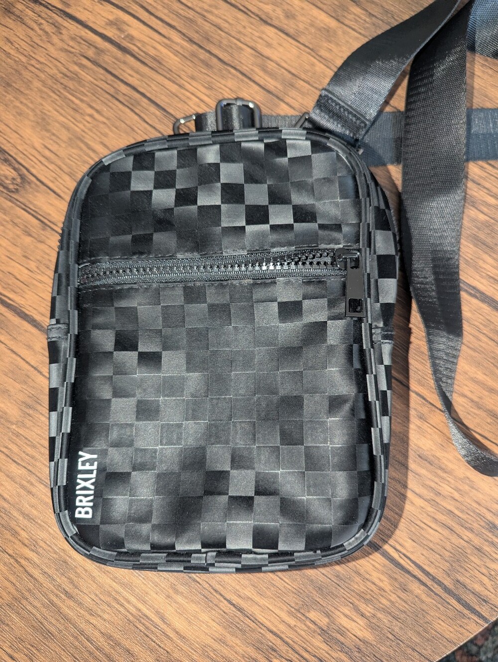 Brixley Medium Crossbody In Black Shadow